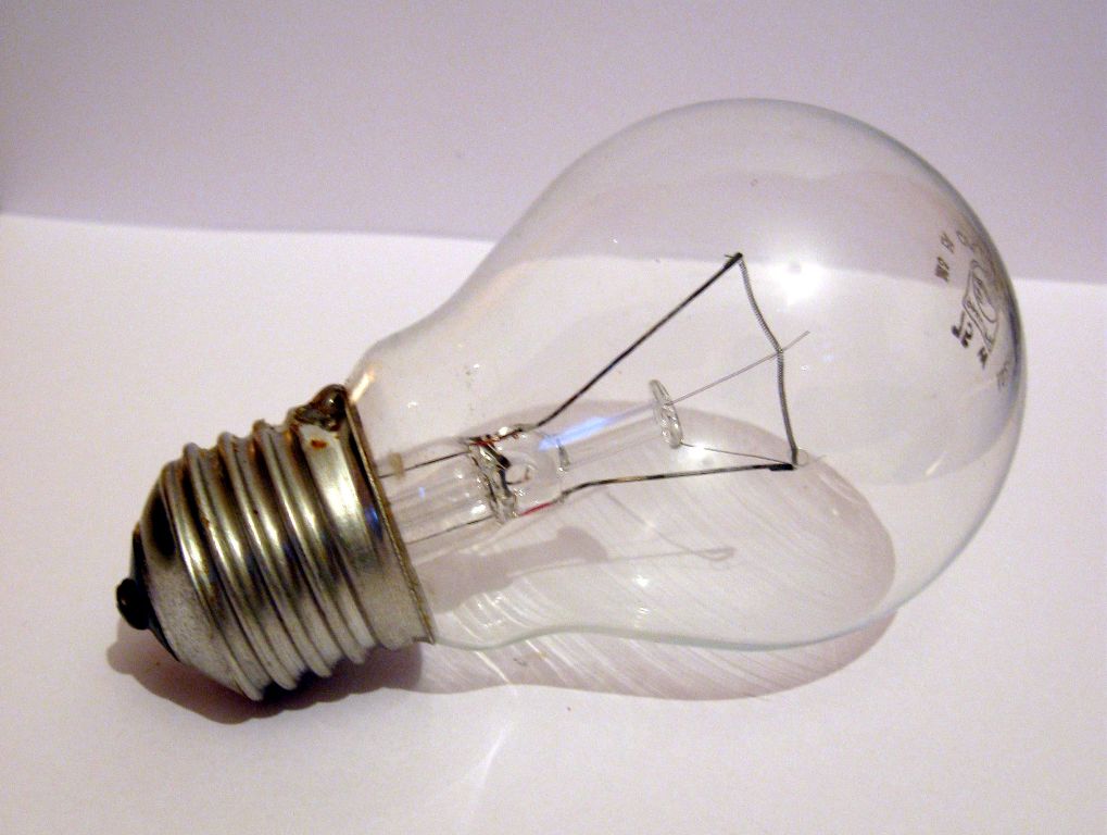 Недостатки ламп накаливания, как источника света » Школа для электрика .