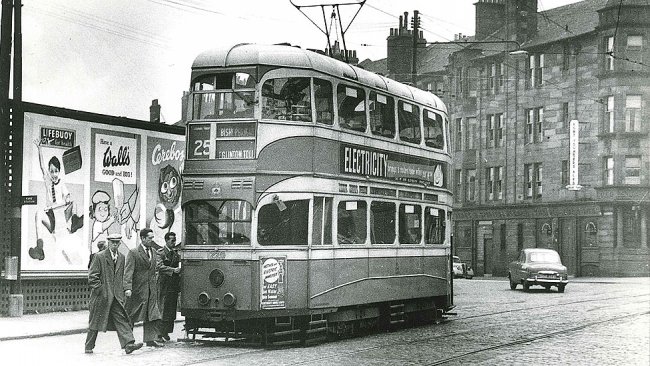 Двухэтажный электрический трамвай в Лондоне в начале 20-го века