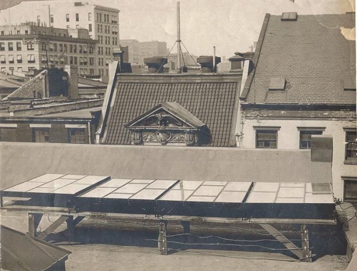 Первые солнечные панели на крыше Нью-Йорка в 1884 году