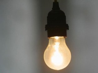 Влияние отклонений напряжение на работу ламп накаливания