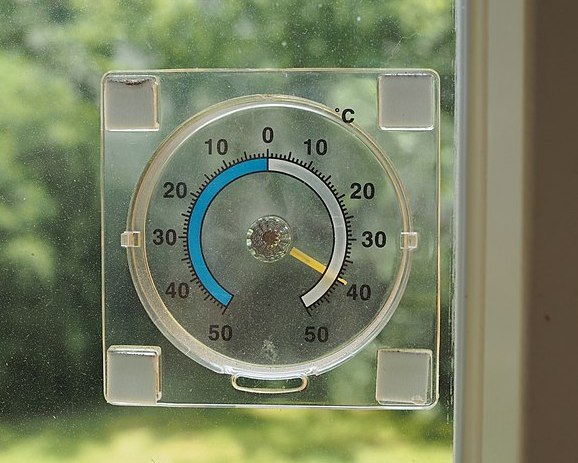 Биметаллический термометр для измерения температуры воздуха