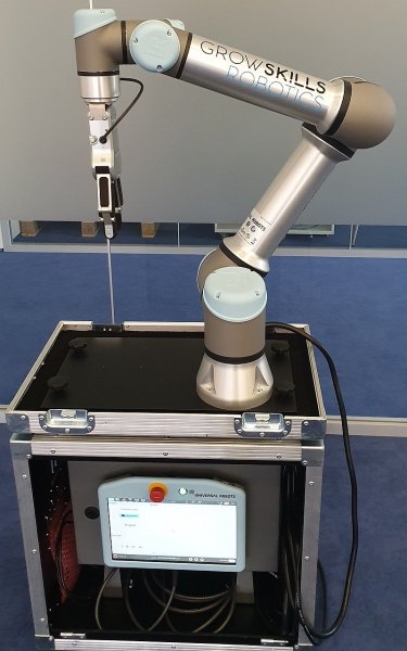 Современный коллаборативный робот Cobot UR5